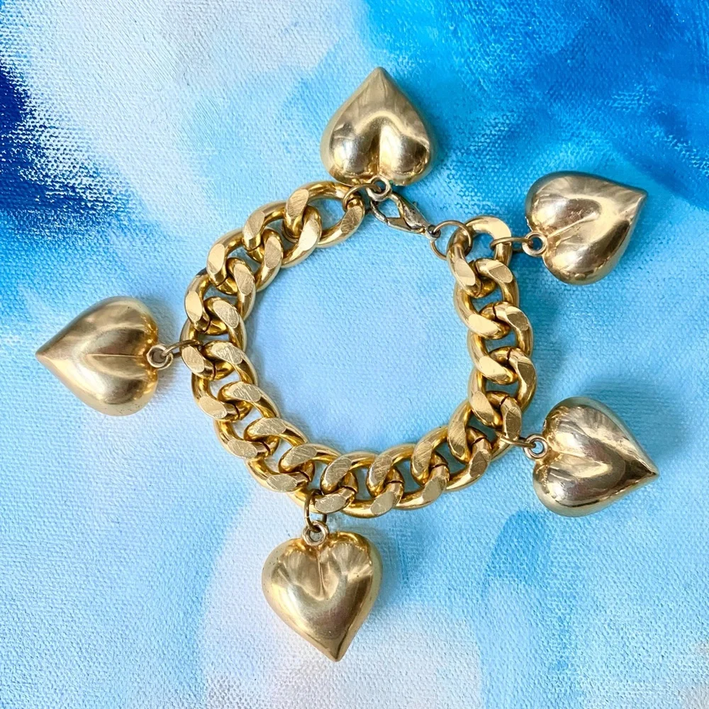 Carolee Gold Tone Chunky Heart Charm Bracelet - Picture 6 of 6